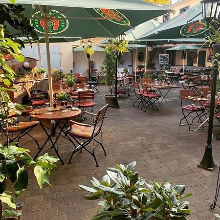 Pension Goldene Mitte Groß-Zimmern Buitenkant foto